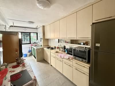 For Sale - 709 Hougang Avenue 2