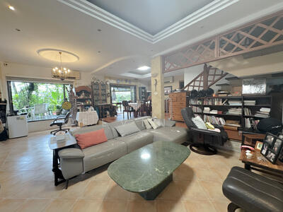 For Sale - Ming Park