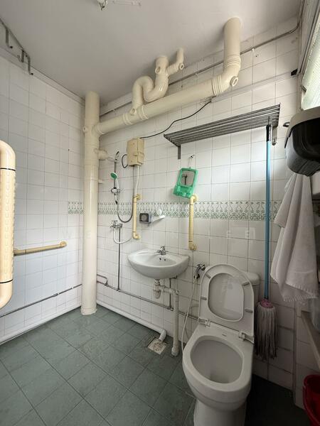 For Rent - 365 Woodlands Avenue 5