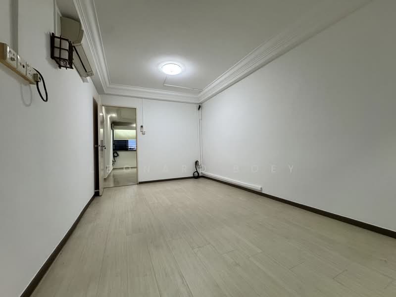 909 Hougang Street 91 HDB Flat For Sale at S$ 618,888 | PropertyGuru Singapore - Interior