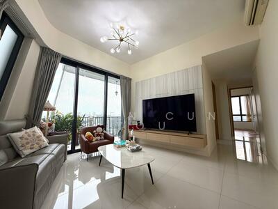 For Sale - 1km to Nanyang primary, unblocked views