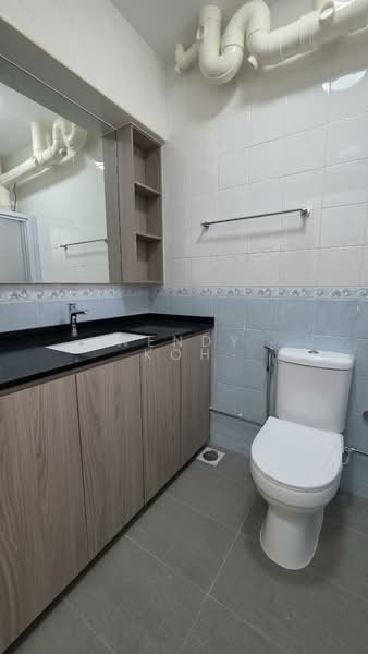 589B Montreal Drive, 589B Montreal Drive, 3 Bedrooms, 915 sqft, HDB Flat For Rent, by Wendy Koh, 60220068 - Bathroom - PropertyGuru.com.sg
