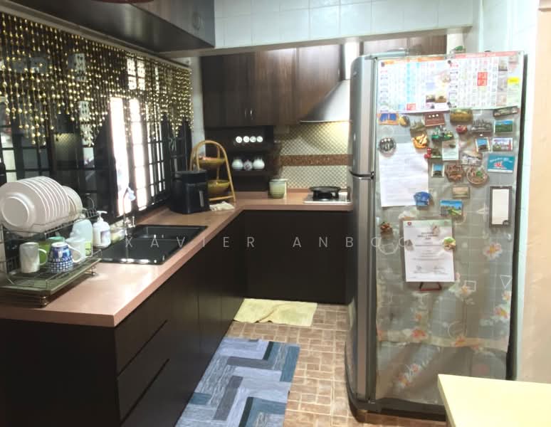 639 Choa Chu Kang Street 64 HDB Flat For Sale at S$ 758,888 | PropertyGuru Singapore - Kitchen