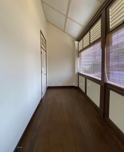 Townerville, McNair Road, Balestier / Toa Payoh, 3 Bedrooms, 2,424 sqft, Conservation House For Rent, by Alvin Tyh, 60220195 - Corridor - PropertyGuru.com.sg