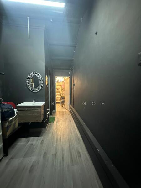 Freehold 2 storey shophouse near town for sale, Beach Road / Bugis / Rochor, 2,000 sqft, Shop / Shophouse For Sale, by Chris Goh, 60220300 - Hallway - CommercialGuru.com.sg