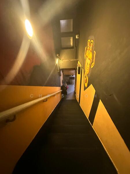 Freehold 2 storey shophouse near town for sale, Beach Road / Bugis / Rochor, 2,000 sqft, Shop / Shophouse For Sale, by Chris Goh, 60220300 - Stairs - CommercialGuru.com.sg