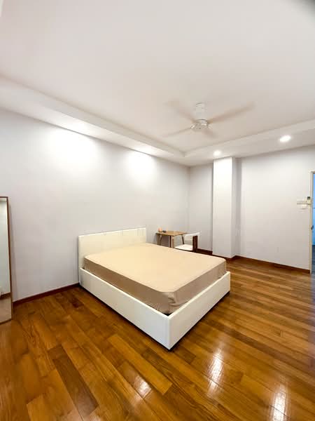 Island View, 38B Jalan Mat Jambol, 5 Bedrooms, 3,595 sqft, Condominium For Sale, by Alvin Kwan, 60220421 - Bedroom - PropertyGuru.com.sg