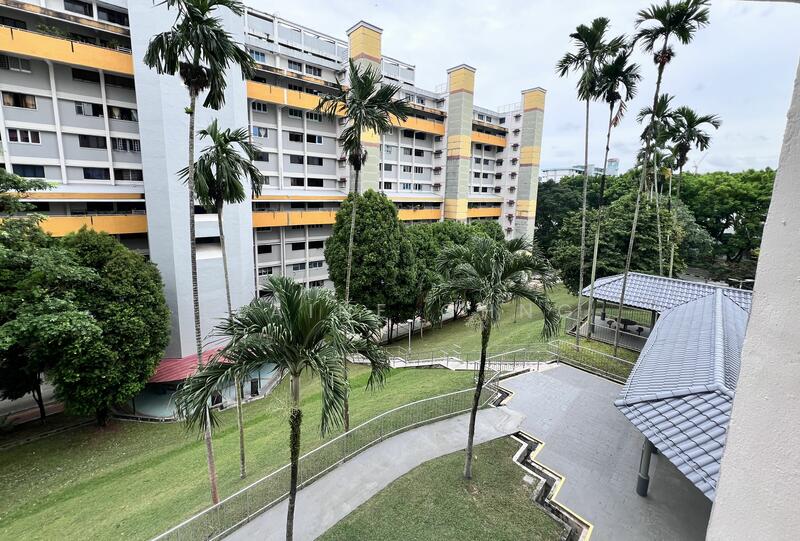 For Sale - 174 Ang Mo Kio Avenue 4