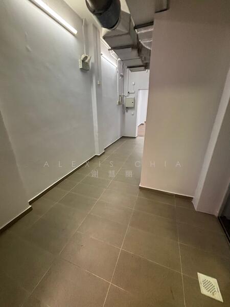 96 Sims Ave, 96 Sims Avenue, 1,768 sqft, Shop / Shophouse For Rent, by Alexis Chia 谢慧丽, 60220483 - Hallway - CommercialGuru.com.sg