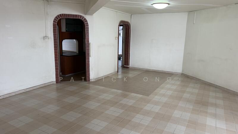 For Sale - 111 Bukit Batok West Avenue 6