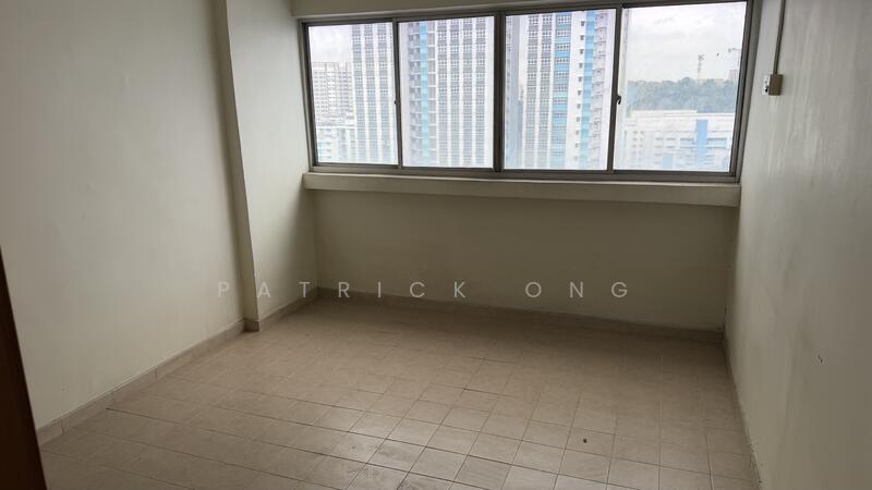 For Sale - 111 Bukit Batok West Avenue 6