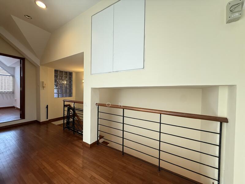 For Rent - CHEAP D19 SEMI-DETACHED FOR RENT