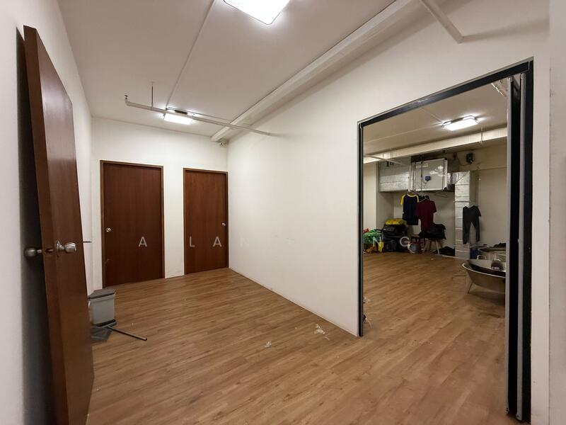 Mactaggart Foodlink, 20 Mactaggart Road, 2,637 sqft, Food & Beverage For Sale, by Allan Chong, 60220657 - Hallway - CommercialGuru.com.sg