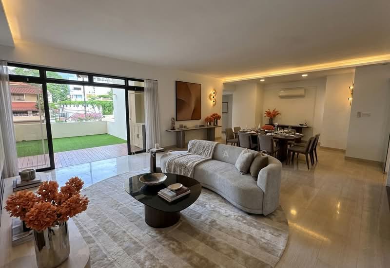 Pinewood Gardens, 21 Balmoral Park, 3 Bedrooms, 1,960 sqft, Condominium For Sale, by Marc Wang, 60220718 - Living Room - PropertyGuru.com.sg