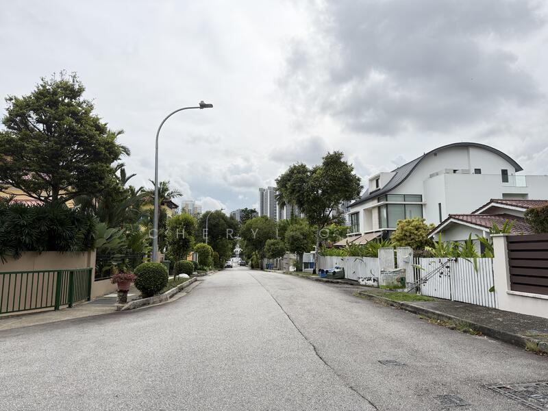 For Sale - Sunset Crescent Location