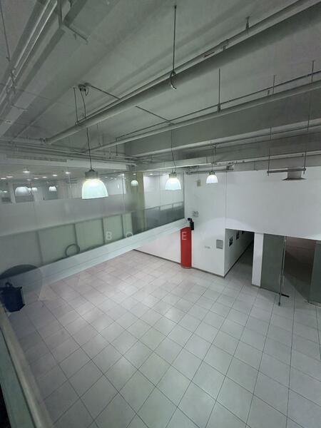 Motor Image (Subaru), 19 Lorong 8 Toa Payoh, Balestier / Toa Payoh, 6,041 sqft, Warehouse For Rent, by BQ Tey, 60220742 - Lobby - CommercialGuru.com.sg