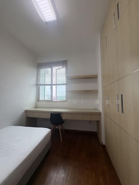 Cheap Bedroom @ Serangoon MRT Condo, Serangoon Ave 2, Room Rental, 100 sqft, Condominium For Rent, by Alan Tsui 徐先生, 60220751 - Bedroom - PropertyGuru.com.sg
