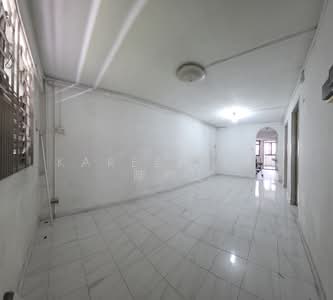 For Sale - 215 Boon Lay Place