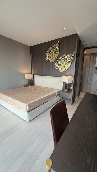 Wallich Residence, 3 Wallich Street, 2 Bedrooms, 915 sqft, Condominium For Rent, by Tracy Chen, 60220833 - Bedroom - PropertyGuru.com.sg