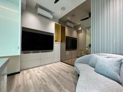 For Sale - Kingsford Waterbay