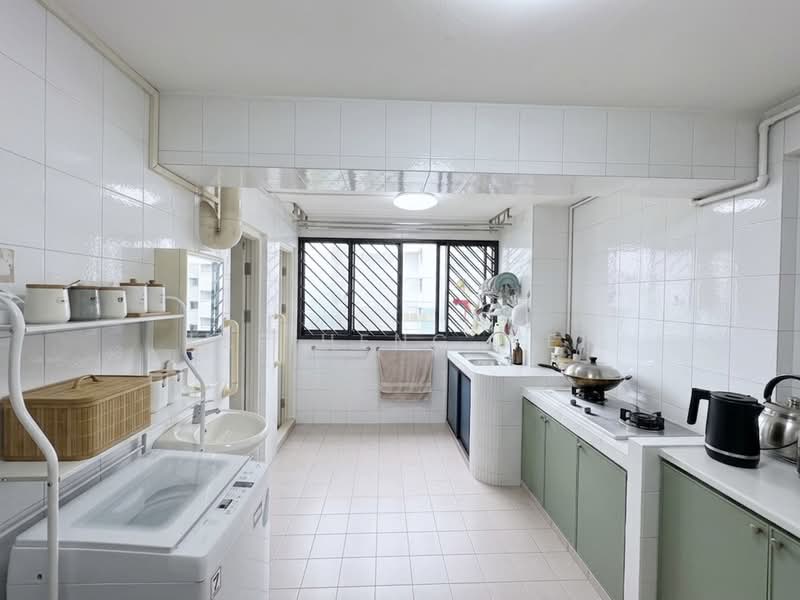 1 Hougang Avenue 3, 1 Hougang Avenue 3, 2 Bedrooms, 753 sqft, HDB Flat For Sale, by Lee Heng Wei, 60220841 - Kitchen - PropertyGuru.com.sg