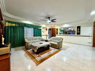 For Sale - 360 Bukit Batok Street 31