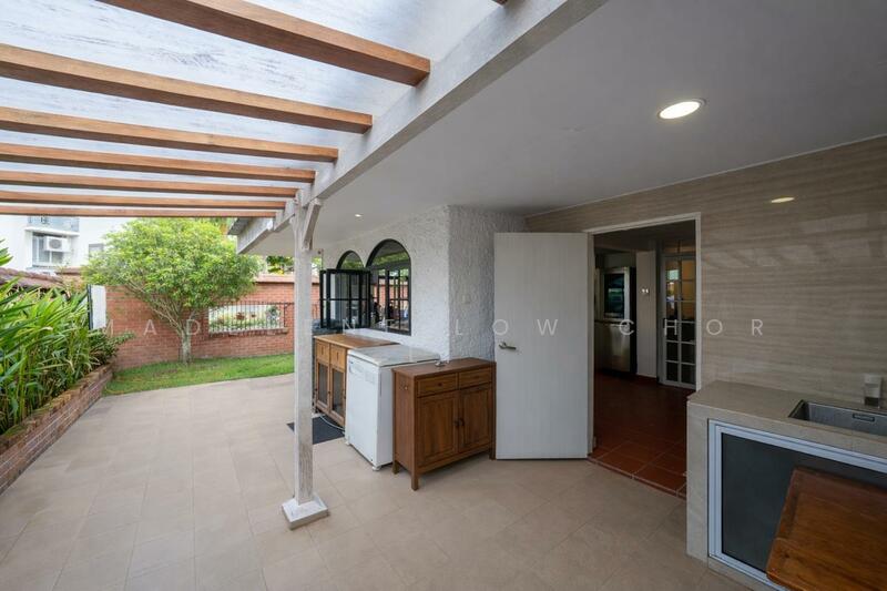 Camelia park Corner Terrace For Sale at S$ 6,200,000 | PropertyGuru Singapore - Backyard 