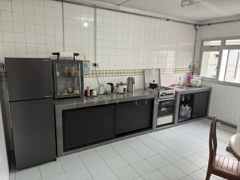 For Sale - 511 Pasir Ris Street 52