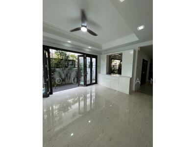 For Rent - Casuarina walk