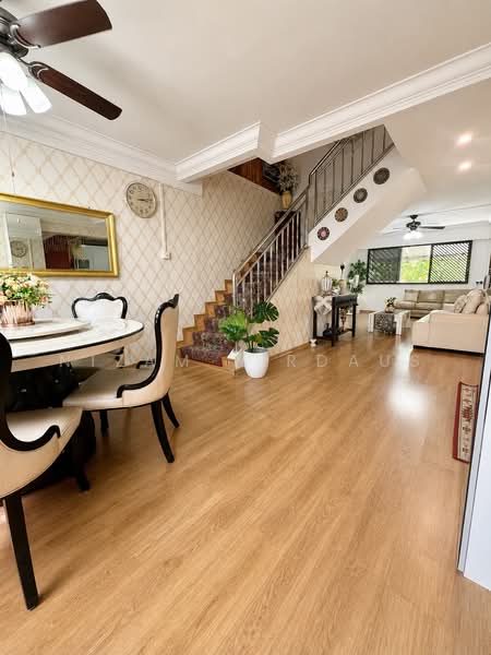 424 Pasir Ris Drive 6, 424 Pasir Ris Drive 6, 4 Bedrooms, 1,539 sqft, HDB Flat For Sale, by Nizam Firdaus, 60221177 - Dining Room - PropertyGuru.com.sg