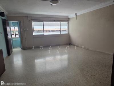 For Sale - 817 Tampines Street 81