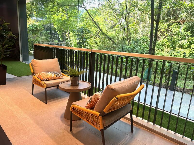 Blossoms By The Park Condominium For Sale at S$ 3,596,000 | PropertyGuru Singapore - Balcony