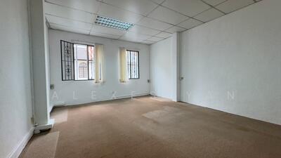 For Rent - SUPER CHEAP Workers allowed!