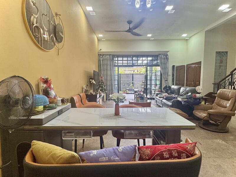 For Sale - Kismis Place