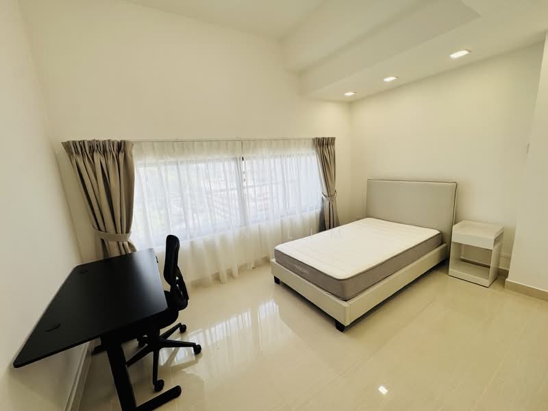 Delfi Orchard, 402 Orchard Road, 2 Bedrooms, 1,302 sqft, Apartment For Rent, by Jon Lim, 60221297 - Bedroom - PropertyGuru.com.sg