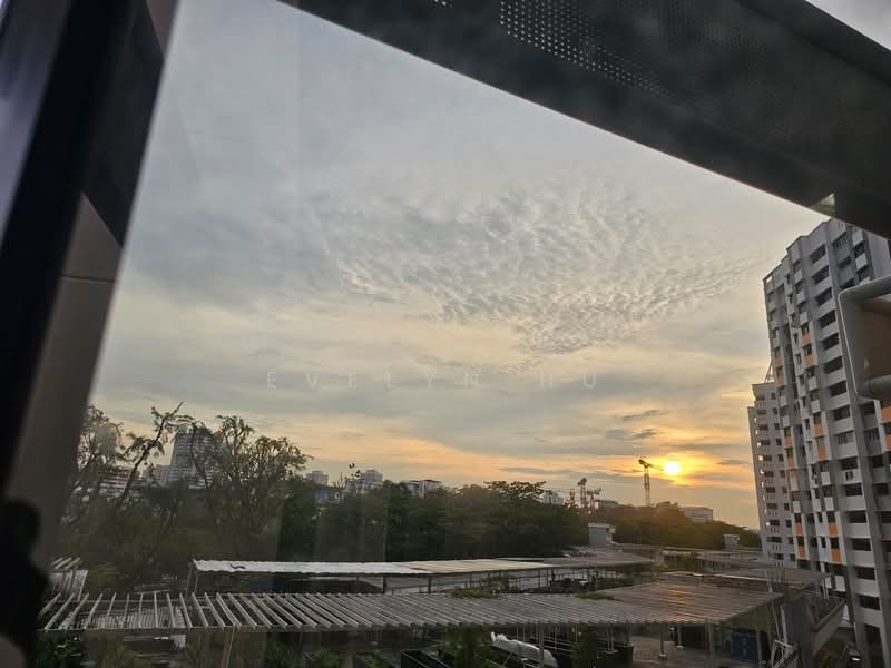 767 Bedok Reservoir View HDB Flat For Sale at S$ 828,000 | PropertyGuru Singapore - Unblocked view