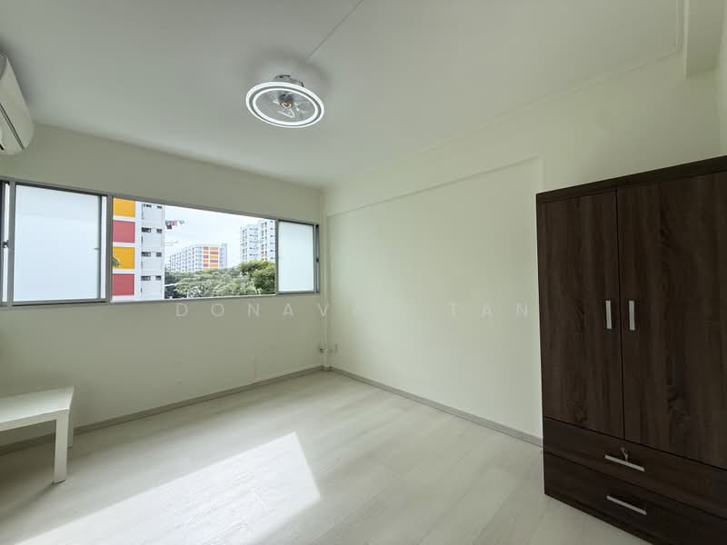 411 Pandan Gardens, 411 Pandan Gardens, Room Rental, 100 sqft, HDB Flat For Rent, by Donavan Tan, 60221343 - Bedroom - PropertyGuru.com.sg