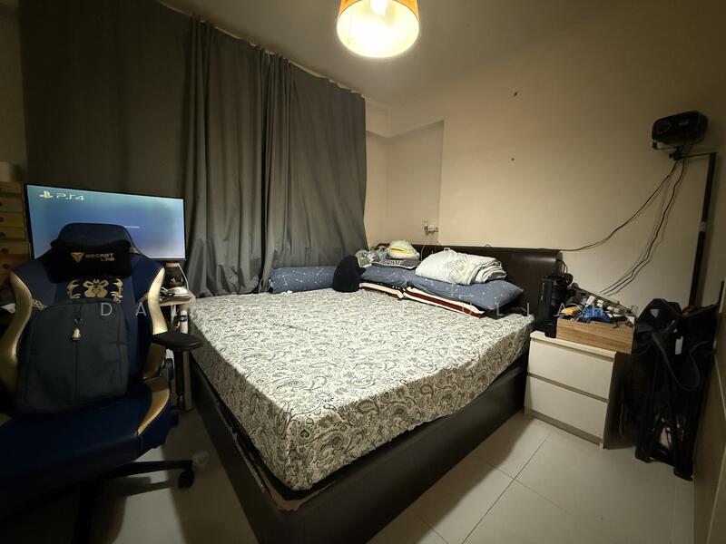 574 Choa Chu Kang Street 52 HDB Flat For Sale at S$ 650,000 | PropertyGuru Singapore - Bedroom