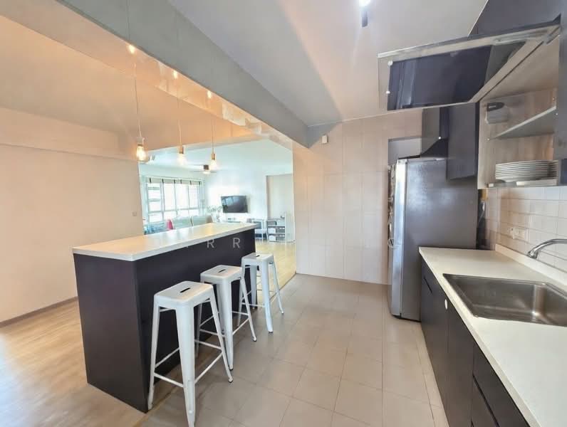 233B Sumang Lane HDB Flat For Sale at S$ 838,000 | PropertyGuru Singapore - Kitchen