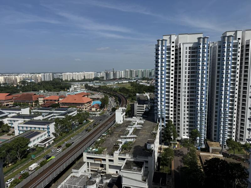 For Sale - 385 Bukit Batok West Avenue 5