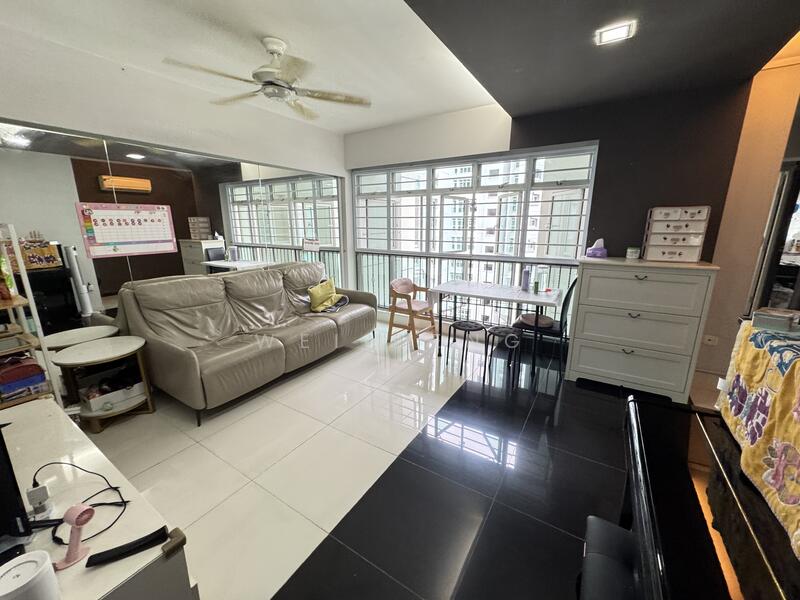 For Sale - 385 Bukit Batok West Avenue 5