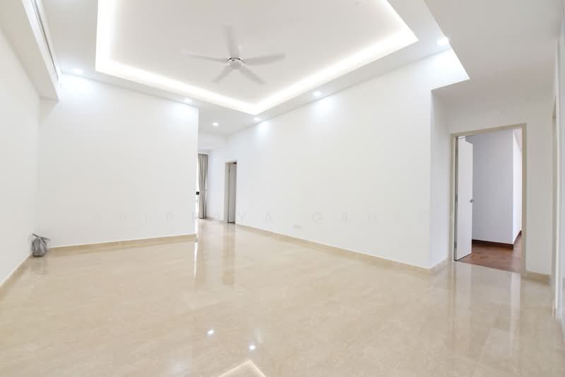 Regency Park, 11 Nathan Road, 4 Bedrooms, 3,600 sqft, Condominium For Rent, by Sripriya Ganesh, 60221538 - Living Room - PropertyGuru.com.sg