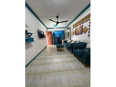 For Sale - 206 Tampines Street 21