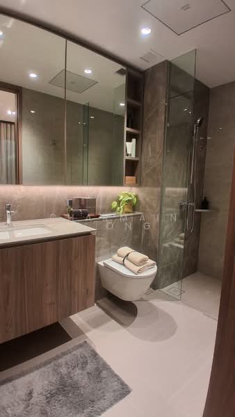 ELTA, 12 Clementi Avenue 1, 5 Bedrooms, 1,776 sqft, Apartment For Sale, by Charmaine Ong, 60221586 - Bathroom - PropertyGuru.com.sg