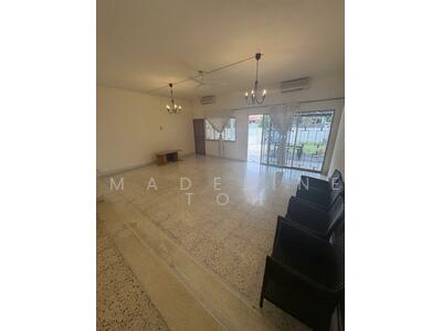 For Rent - limau garden