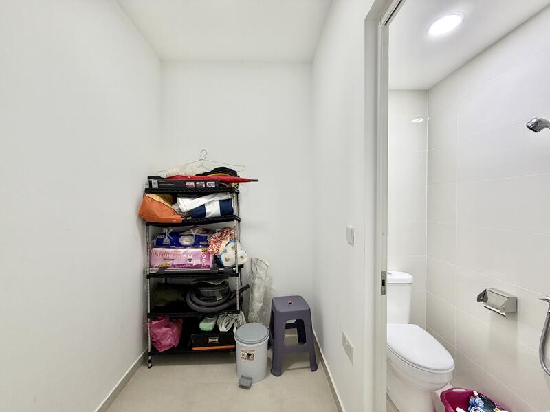 Riverfront Residences Condominium For Sale at S$ 2,299,999 | PropertyGuru Singapore