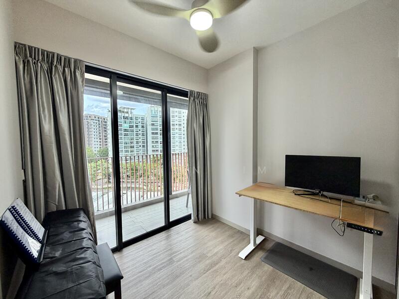 Riverfront Residences Condominium For Sale at S$ 2,299,999 | PropertyGuru Singapore