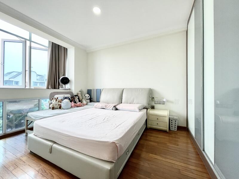 For Sale - Breezy Mansions