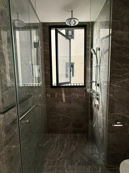 Lentor Modern, 3 Lentor Central, 3 Bedrooms, 990 sqft, Condominium For Sale, by Janet Lim, 60221747 - Bathroom - PropertyGuru.com.sg