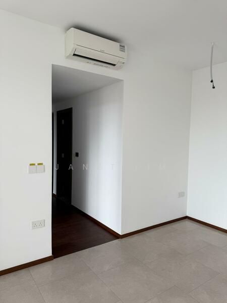 Lentor Modern, 3 Lentor Central, 3 Bedrooms, 990 sqft, Condominium For Sale, by Janet Lim, 60221747 - Entrance - PropertyGuru.com.sg